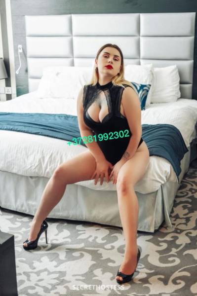 24 Year Old Russian Escort Dubai Blonde - Image 5