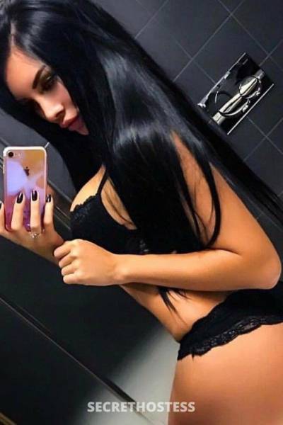 27 year old European Escort in Dubai Hot European Vixen Playful, Sexy, and Seductive