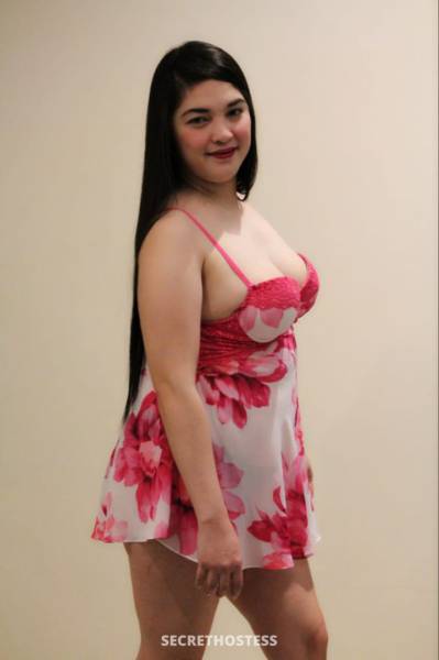 31 Year Old Asian Escort Dubai Blonde - Image 4