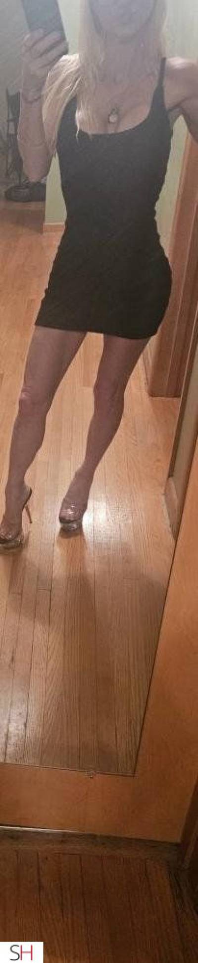 41Yrs Old Escort 154CM Tall Winnipeg Image - 0