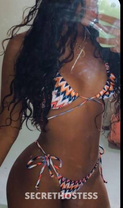 25 year old Escort in Chicago IL ... Sweet and juicy Cassandra ... BBW cum n play with me