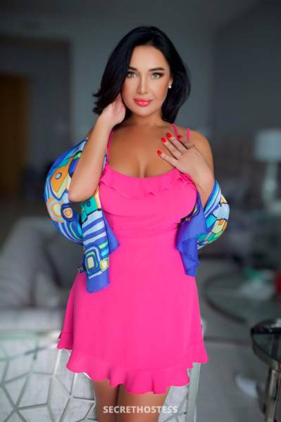 31 Year Old Russian Escort Dubai Brunette - Image 3