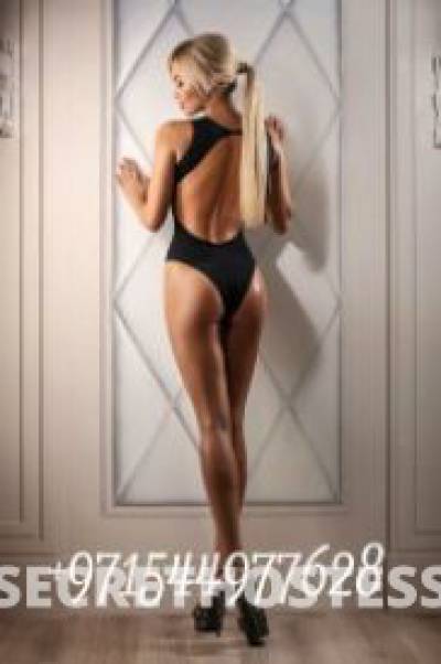 30 Year Old Ukrainian Escort Dubai Blonde - Image 1