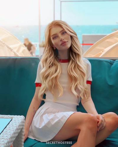 24 Year Old Russian Escort Dubai Blonde - Image 5