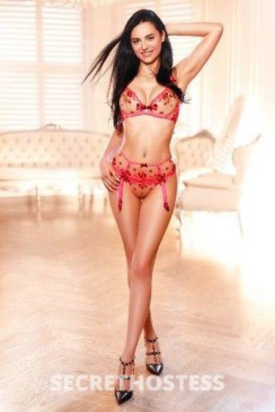 25Yrs Old Escort 168CM Tall Dubai Image - 3