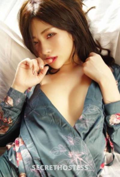 29 Year Old Asian Escort Dubai - Image 5