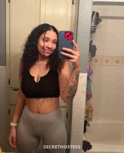 Elizabeth Hobbs 25Yrs Old Escort Austin TX Image - 1