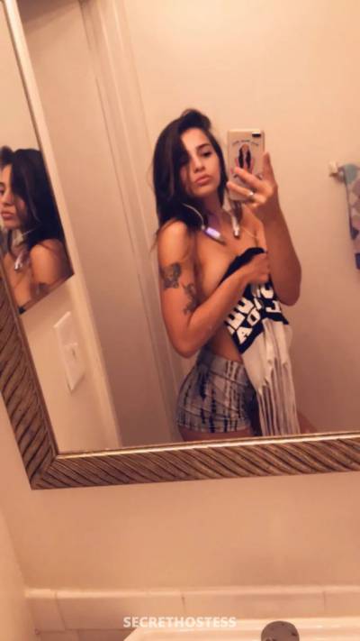 xxxx-xxx-xxx I am available right now YoungHott$exy Classy  in Chambana IL