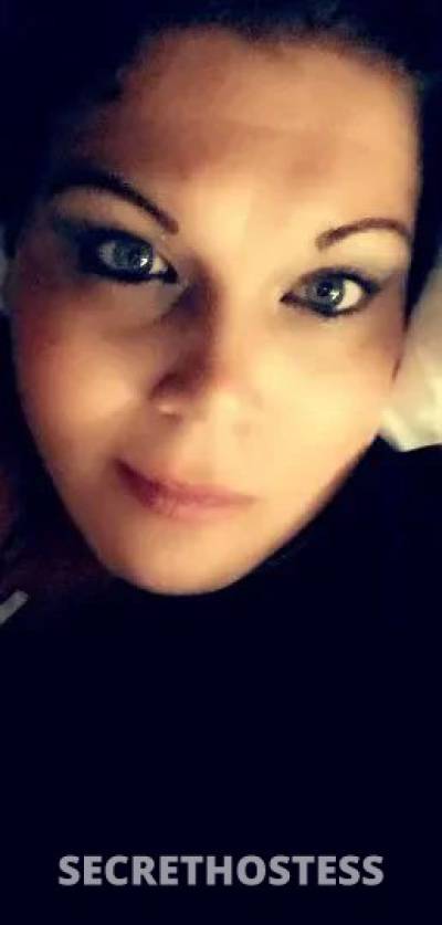 39 year old Escort in Northwest Georgia GA xxxx-xxx-xxx BBW snow bunny .. Head dr .420 party friendly
