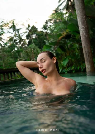 23 year old Escort in Statesboro GA xxxx-xxx-xxx .. . milking table