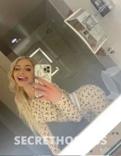 26 year old Escort in College Station TX xxxx-xxx-xxx Let’s get high . and **** I’m Stella by 