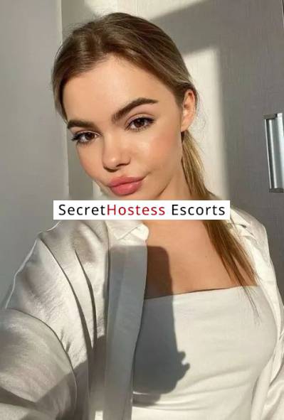 18Yrs Old Escort 51KG 167CM Tall Dubai Image - 3