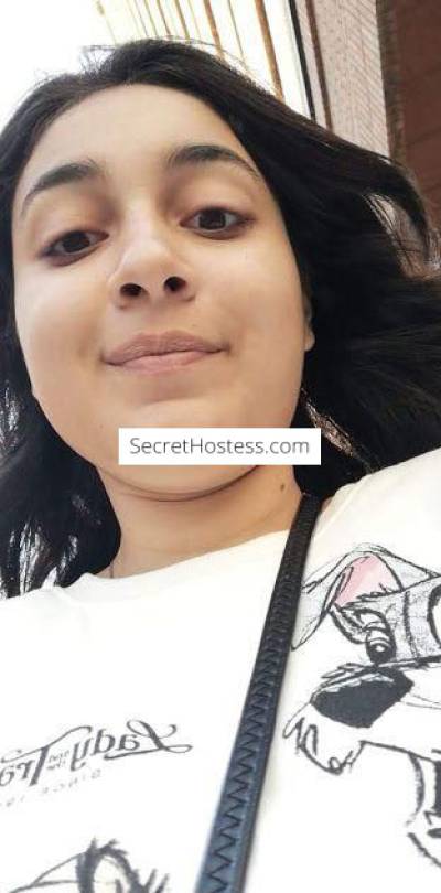 Hey boys your Indian hot sexy girl available for yourself in London