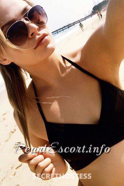 28 Year Old Latvian Escort Dubai Blonde - Image 2