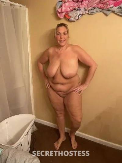 Kelly 45Yrs Old Escort Central Michigan MI Image - 1