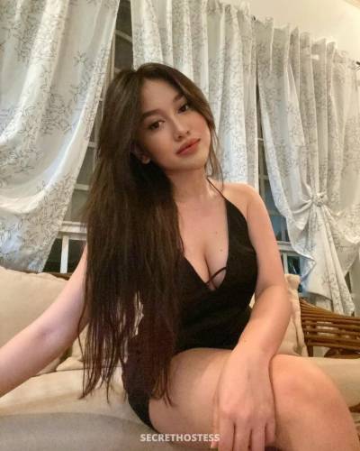 22 Year Old Korean Escort Dubai Black Hair Black eyes - Image 5