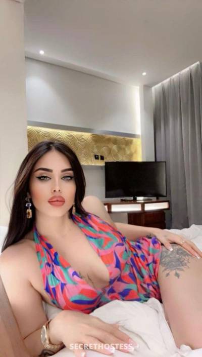 26 year old Malaysian Escort in Al Manama Malaya, escort