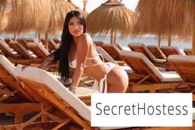 22 Year Old Latino Escort Stockholm Black Hair Brown eyes - Image 1