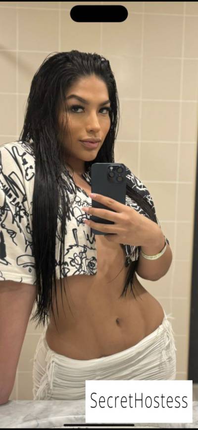 22 Year Old Latino Escort Stockholm Black Hair Brown eyes - Image 6