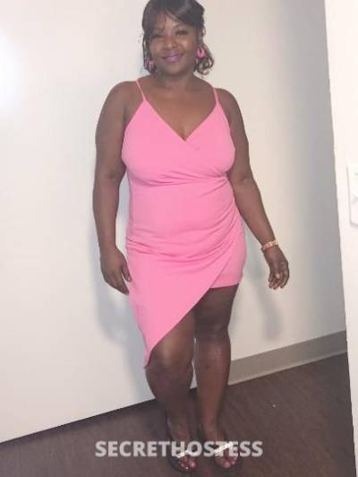 40 year old Escort in Raleigh-Durham NC I knows what i like and dont mind lettingyou know