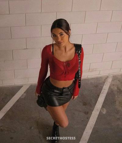 25 year old Escort in Grand Rapids MI xxxx-xxx-xxx I offer you a well relaxed fun. Bj, doggy. Anal