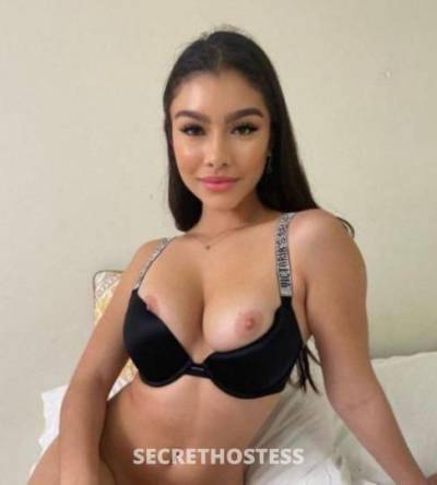 23 year old Escort in San Mateo CA ..Soy una chica de mente abierta que necesita una polla que 