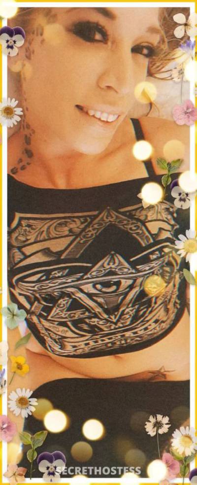 28 year old Escort in Everett WA xxxx-xxx-xxx .wet goddess of the west wants you
