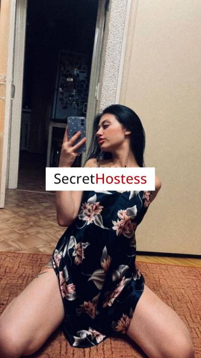 18Yrs Old Escort 52KG 167CM Tall Dubai Image - 3