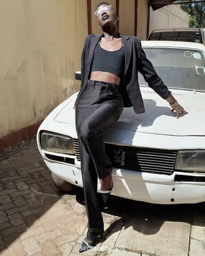 20Yrs Old Escort 155CM Tall Nairobi Image - 1