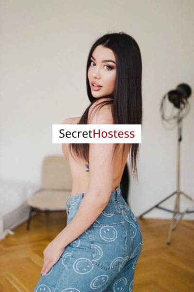 24 Year Old Russian Escort Dubai Brunette - Image 8