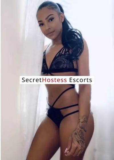 26 year old Latino Escort in Sacramento CA ✨PetiteLatinaPlaymate