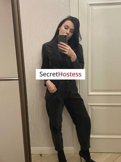 28 Year Old European Escort Dubai Brunette - Image 6