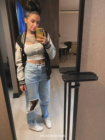 25 year old Escort in Ocala FL Snapchat: barbie4uall or textxxxx-xxx-xxx for fun