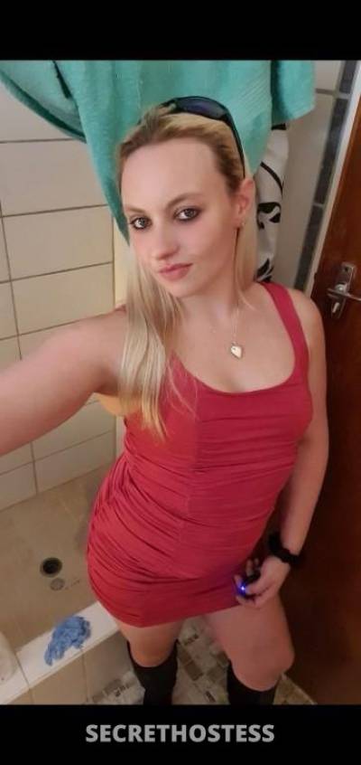 27 Aussie Blonde Loves to Party Incall or Outcall in Perth