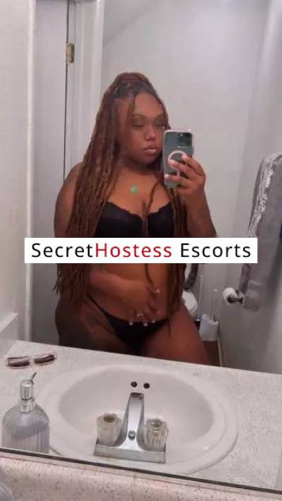 24 Year Old Latino Escort Sacramento CA Brown Hair Brown eyes - Image 1