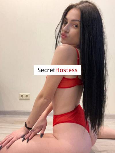 19 Year Old European Escort Dubai Brunette - Image 1