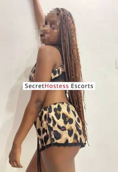 20Yrs Old Escort 56KG 167CM Tall Abidjan Image - 1