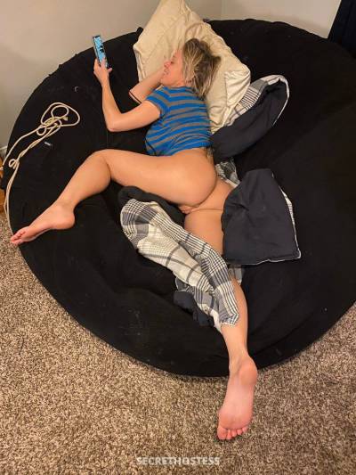 43 year old Escort in Charlotte NC MATURE MEATY PUSSYY xxxx-xxx-xxx