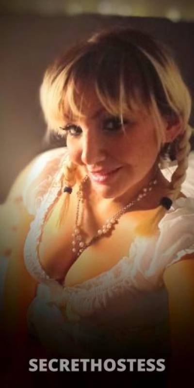 BrittanyLove 40Yrs Old Escort Salem OR Image - 11