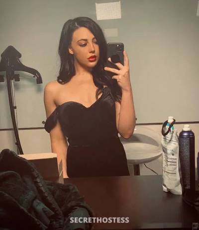 29 year old American Escort in Fort Dodge IA xxxx-xxx-xxx My services include gfe, Anal, Bareback, Greek