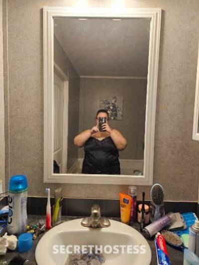 thicc w, big ass lil titties. i can fulfill you fantasies  in Springfield MO