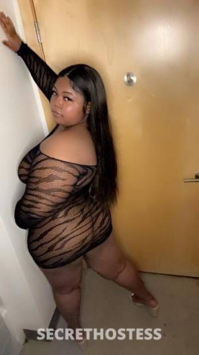 THICK. CHOCOLATE. and EVERYTHING Nice• Incall hosting only in Seattle WA