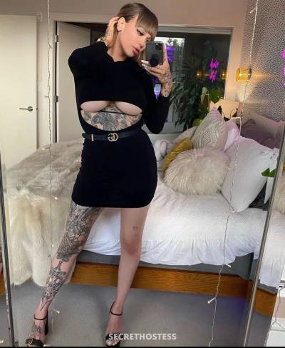 bella 25Yrs Old Escort Chambana IL Image - 3