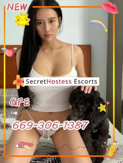 21 Year Old Asian Escort Las Vegas NV - Image 1