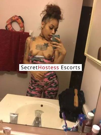 22Yrs Old Escort 167CM Tall Chicago IL Image - 4