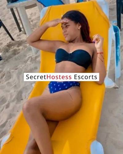 24 Year Old Latino Escort Chicago IL Brunette Brown eyes - Image 4