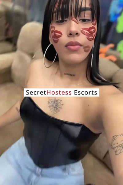 28 Year Old Colombian Escort New York City NY - Image 2