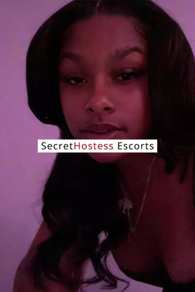 28 year old Escort in Houston TX Tempted to Indulge? Juicy Pussy and Real Tits Ready to 