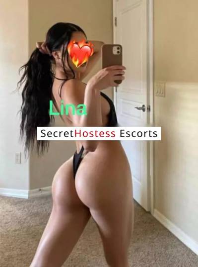 33 Year Old Colombian Escort Manhattan NY - Image 1