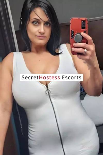 35 Year Old Escort Houston TX - Image 3